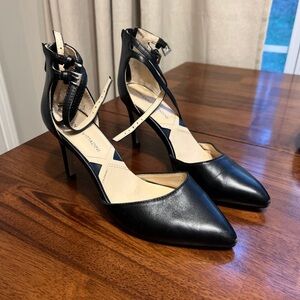 Women’s Black Adrienne Vittadini Heels